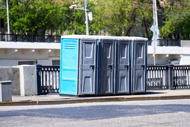 Portable restroom solutions in Waelder, TX