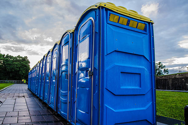 Best Luxury portable toilet rental  in Waelder, TX